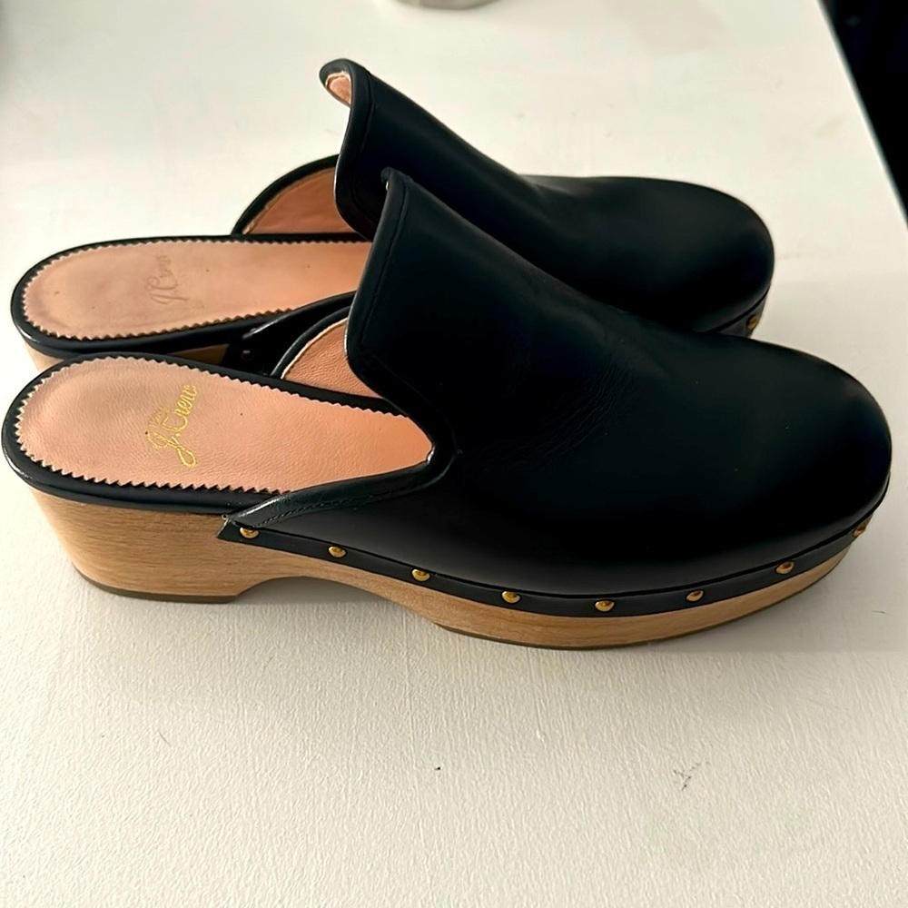 J. Crew black leather clogs with gold grommets size 6